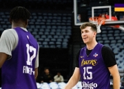 开云在线直播-包含利摩日逆转克莱蒙，取得关键胜利的词条