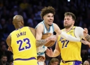 开云官方app入口-湖人客场逆转马刺，取得四连胜