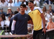 开云体育官网-包含法网鏖战美网，兹维列夫扛起全队的词条