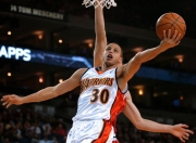 开云在线直播-公牛逆转雄鹿B队，库里高光表现的简单介绍