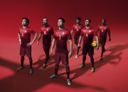 开云体育下载-NBA季后赛之夜，迪亚斯完成自我救赎，绝境中绽放的篮球灵魂