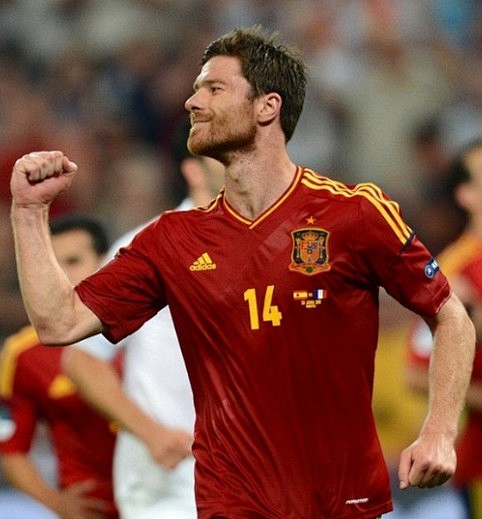 包含法拉利绝杀红牛二队,阿隆索点燃赛场的词条 包含法拉利绝杀红牛二队,阿隆索点燃赛场的词条