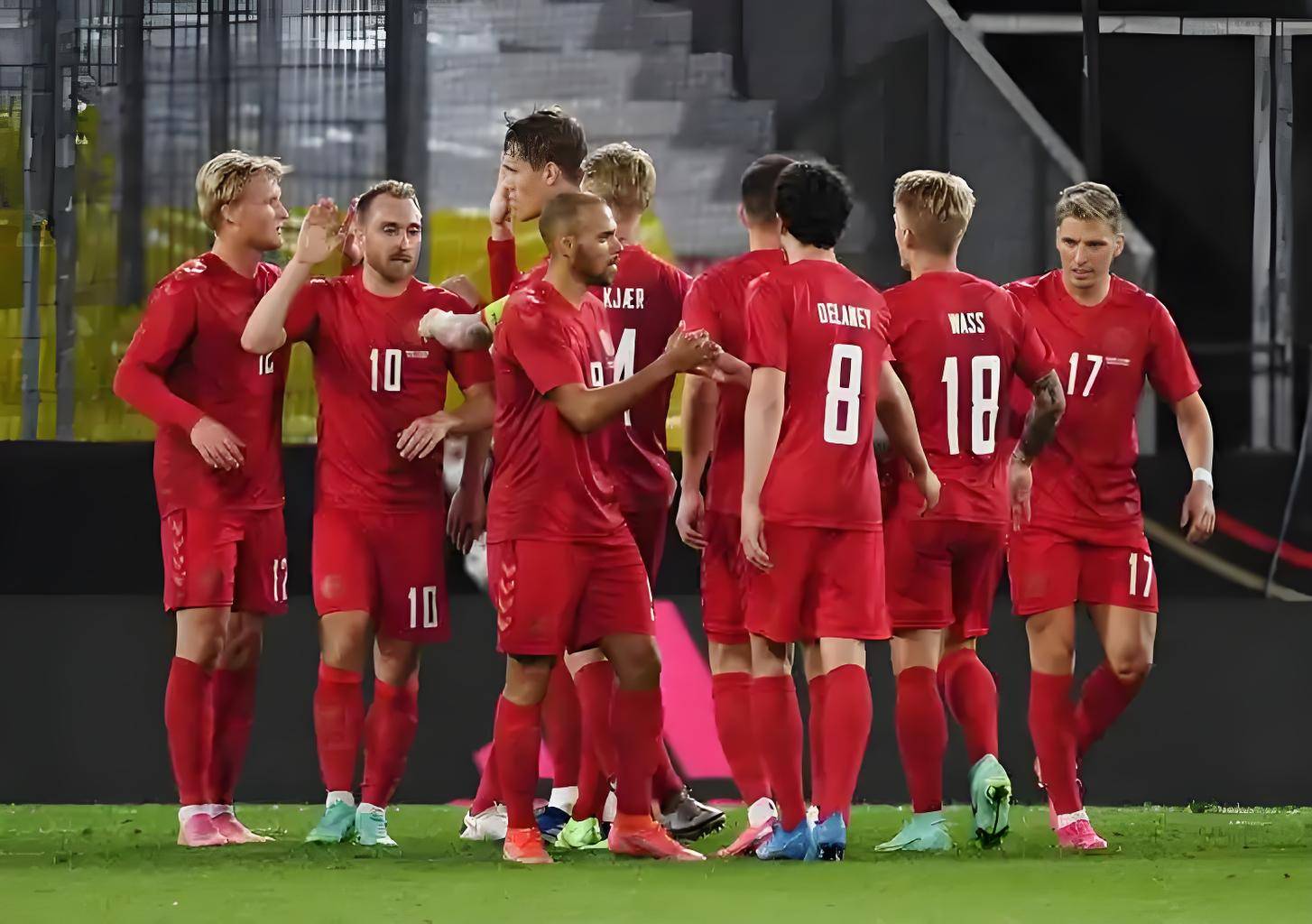 拜仁慕尼黑历史罕见的联赛低迷的简单介绍 拜仁慕尼黑历史罕见的联赛低迷的简单介绍