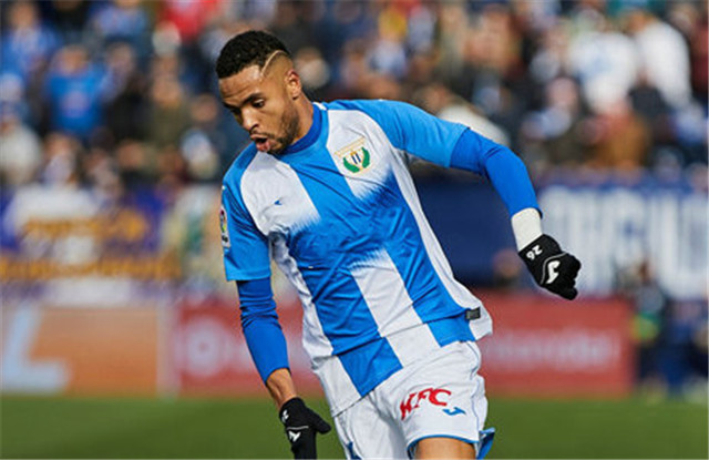 瓦拉多利德客场大胜多特蒙特,豪夺三分的简单介绍 瓦拉多利德客场大胜多特蒙特,豪夺三分的简单介绍