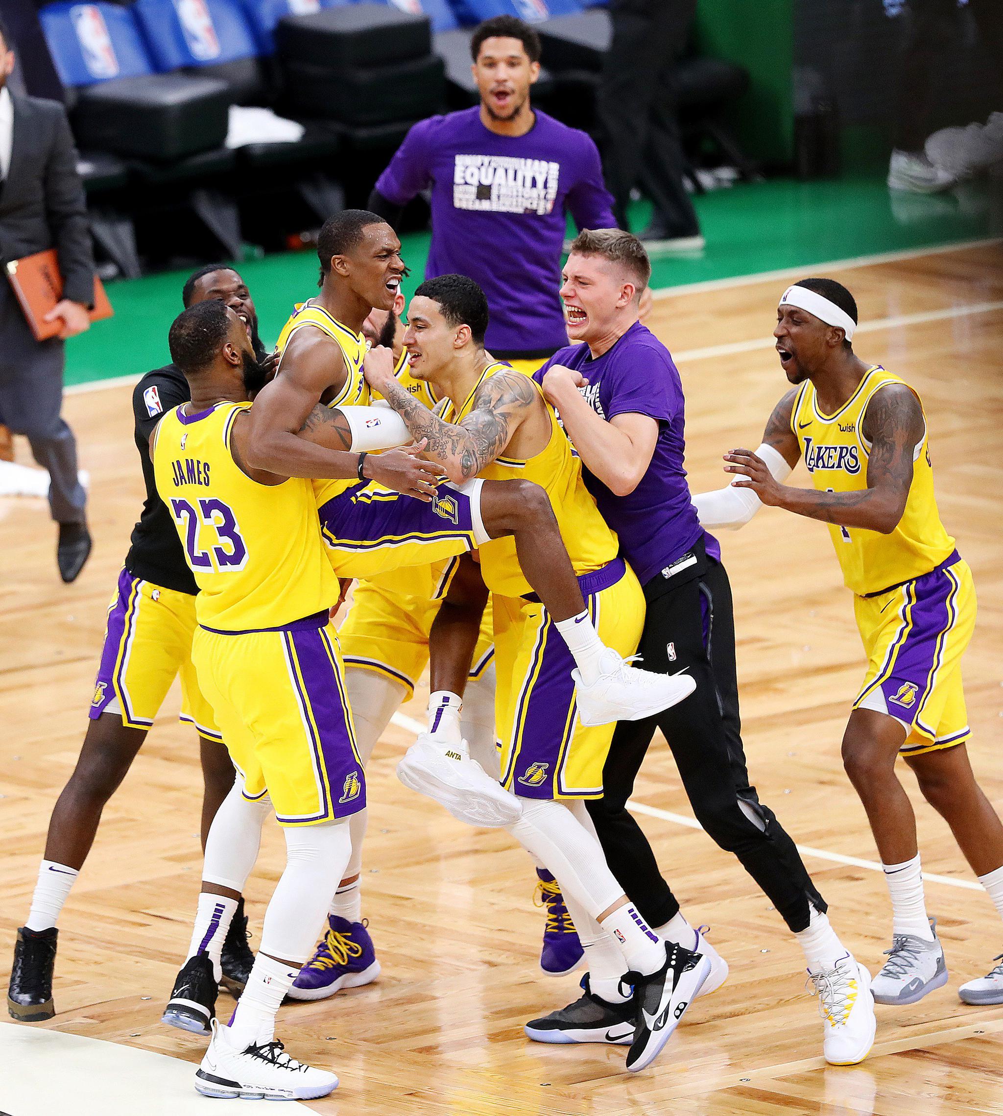 凯尔特人绝杀快船，胡金秋扛起全队