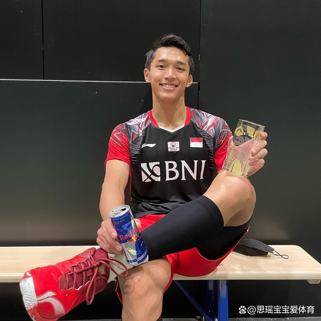 包含印尼羽毛球队横扫泰国羽毛球队，辛杜送出助攻的词条