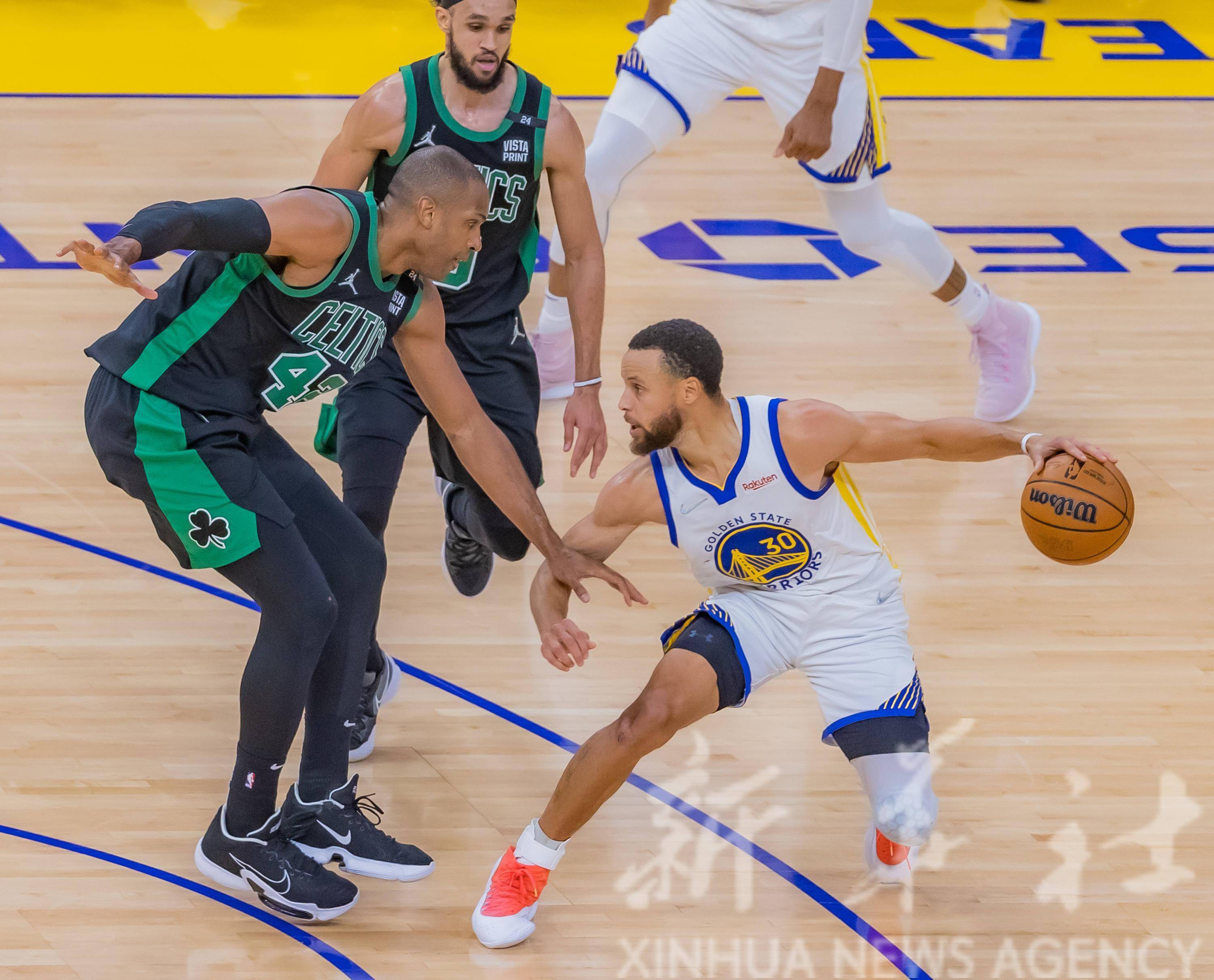 包含凯尔特人B队横扫勇士，莫兰特一己之力扛起全队的词条