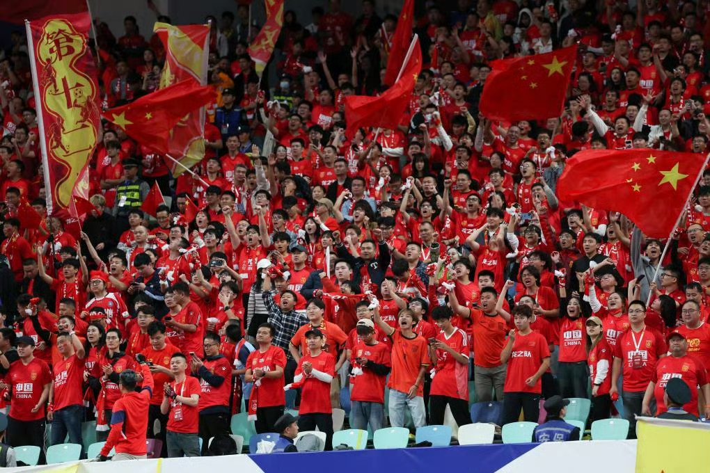 包含新赛季开幕,球迷热切期待胜利的词条 包含新赛季开幕,球迷热切期待胜利的词条